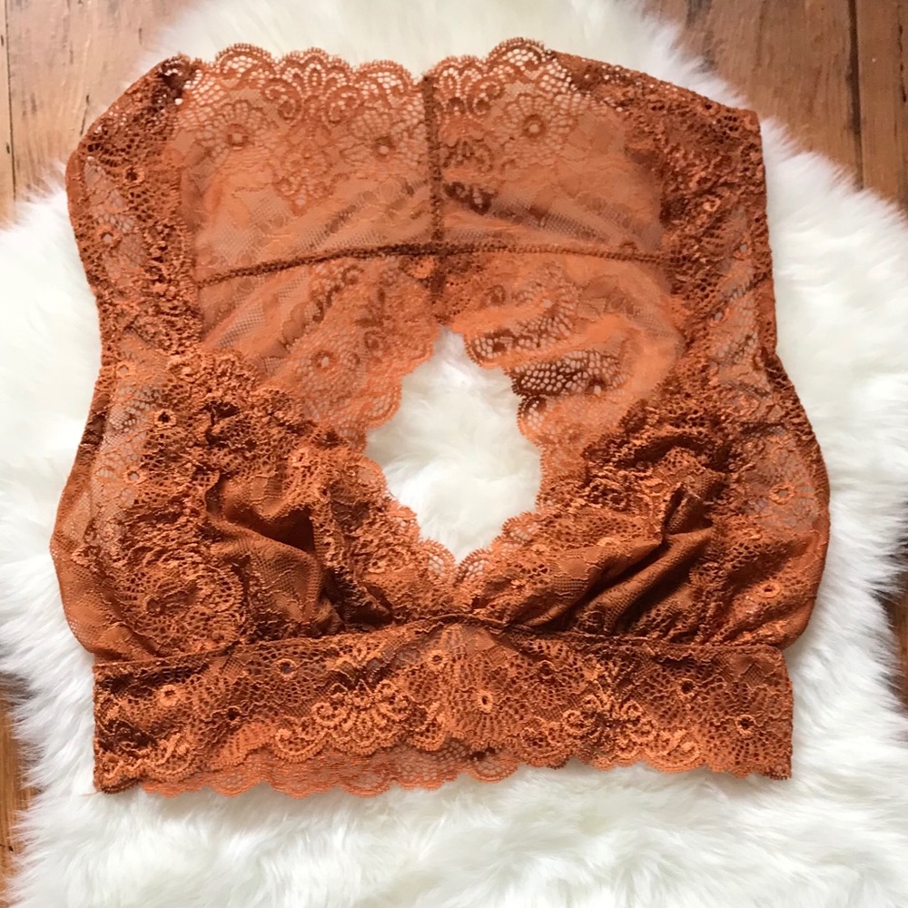 Lace Racer Back Bralette 🌻✌🏻 - Picture 6 of 7